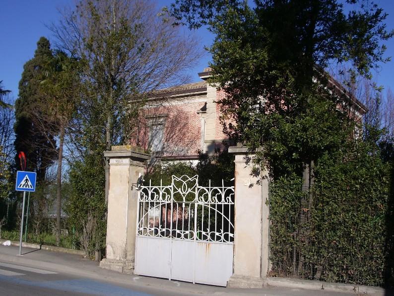 Villa Maria Bed & Breakfast, Corridonia, Marche エクステリア 写真