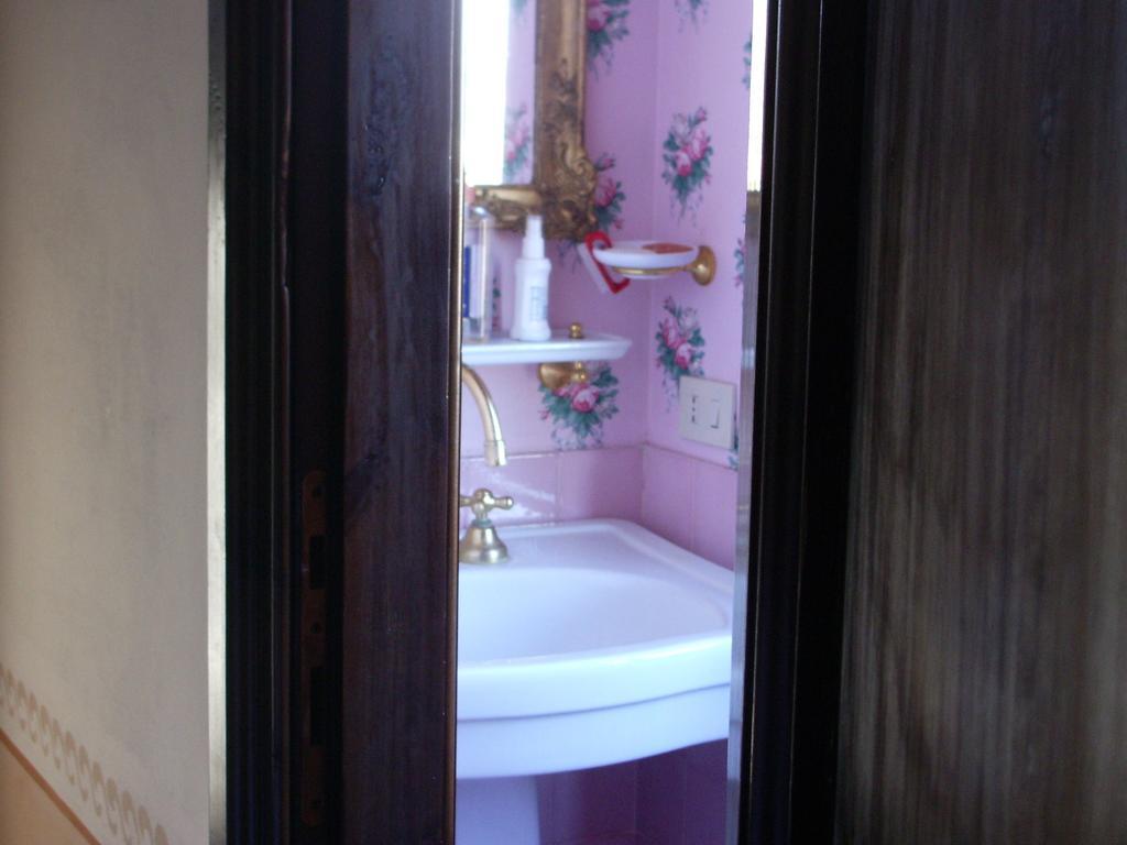 Villa Maria Bed & Breakfast, Corridonia, Marche エクステリア 写真